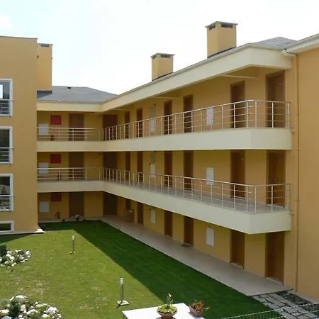 Unikent Evleri Апарт-отель *